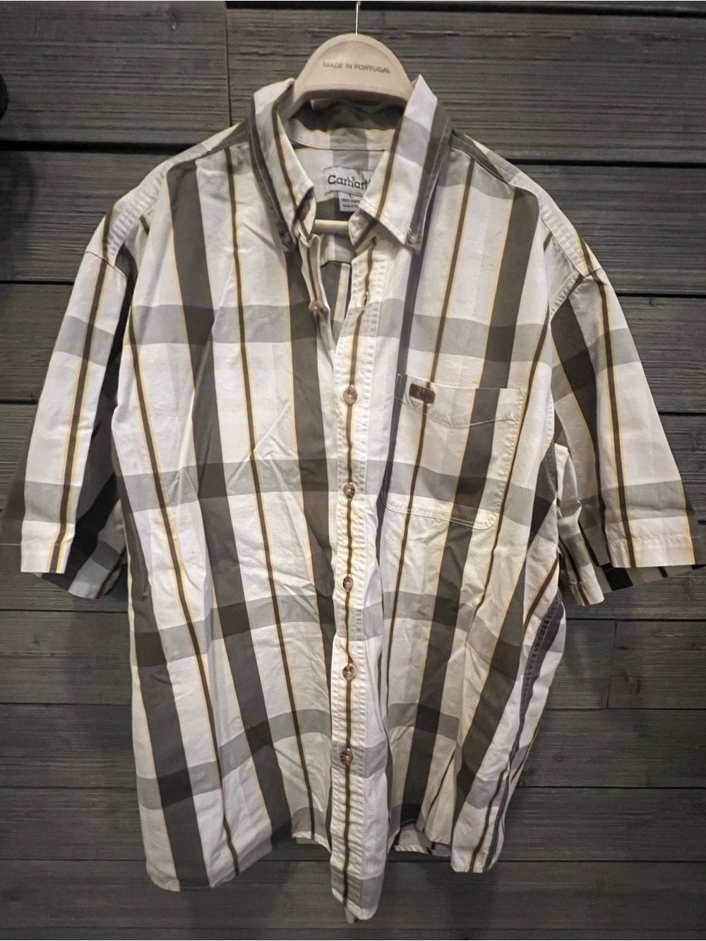 Carhartt Men’s Short-Sleeve Plaid Button-Up Shirt in White and Brown